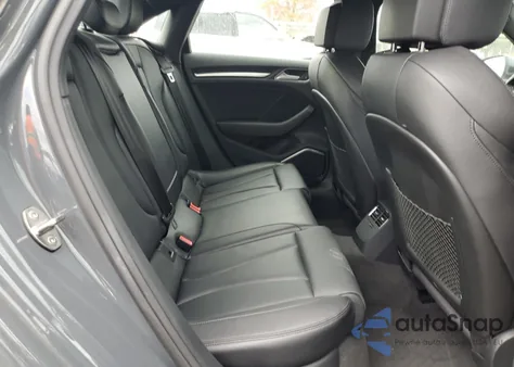 2018 Audi A3 Premium Plus z USA, uszkodzony, nr VIN WAUJ8GFF0J1075601